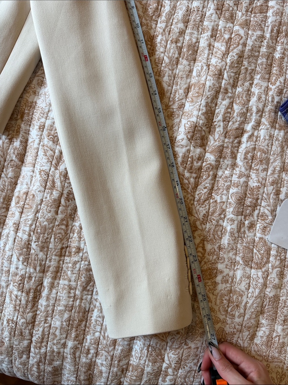 Aritzia Arbus Cropped Cream Blazer Jacket - Picture 11 of 11